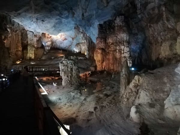paradise cave